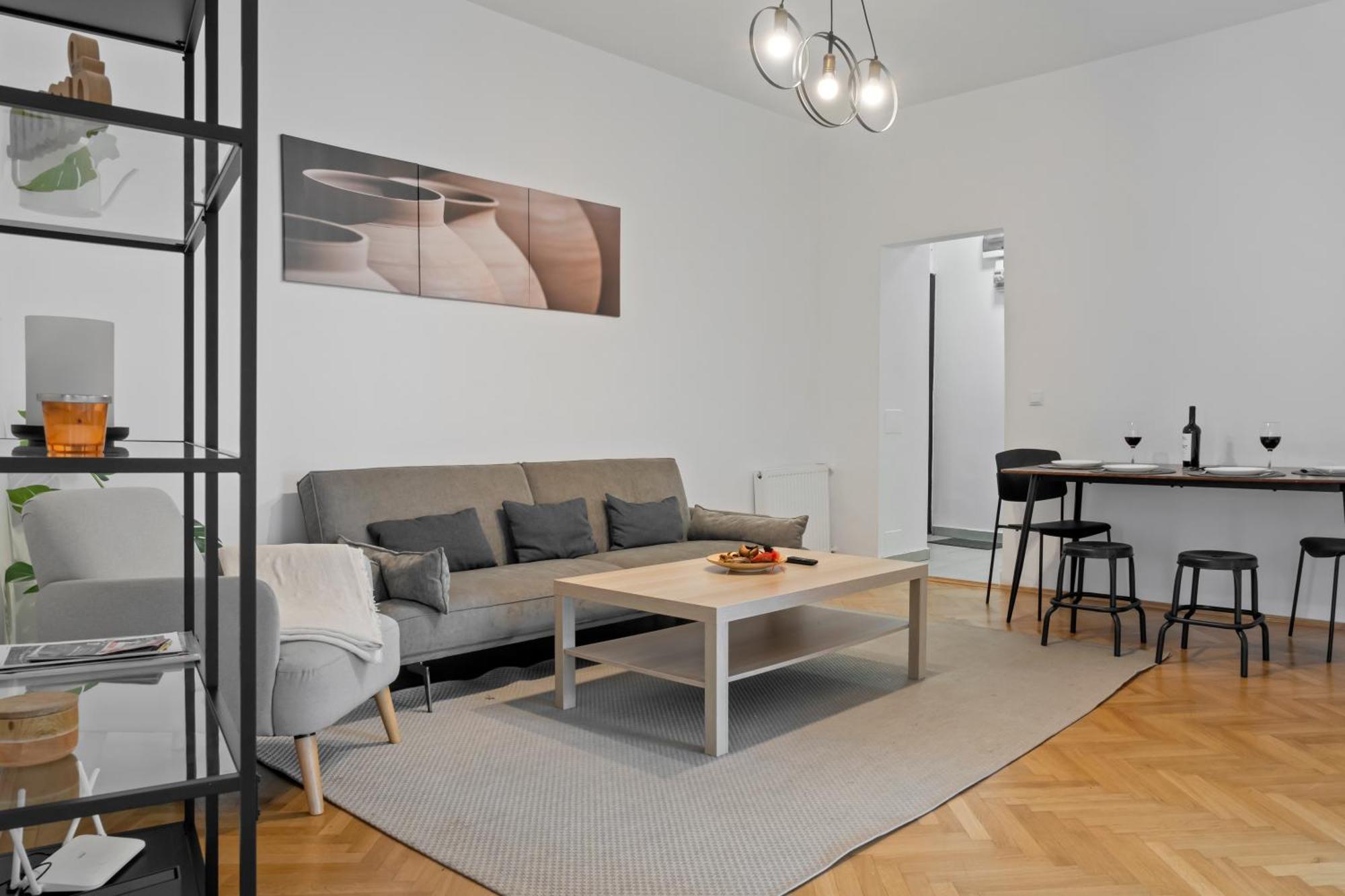 Ultracentral Dreamland Apartment 3 Bdrm Bucharest Exterior photo