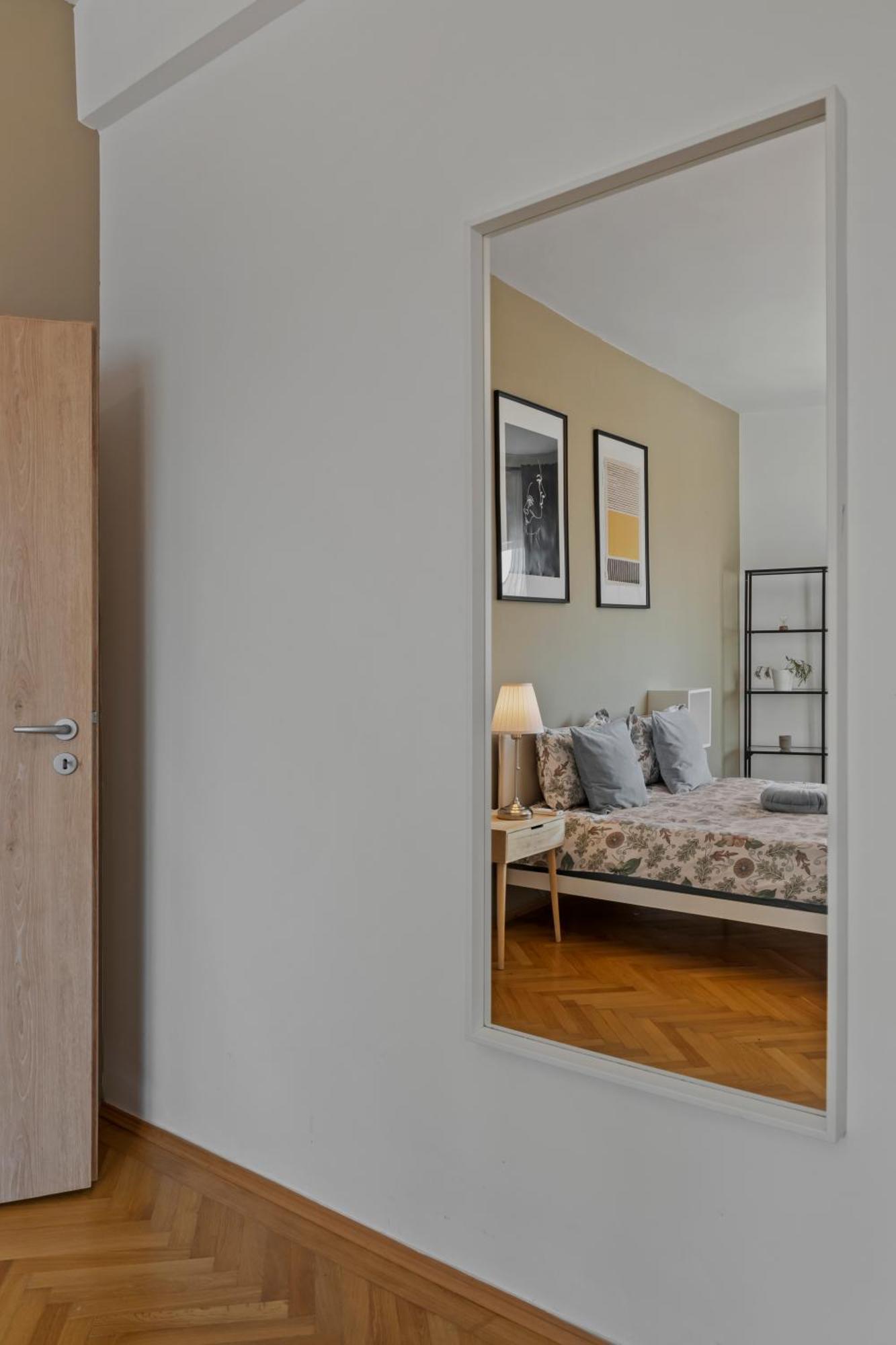 Ultracentral Dreamland Apartment 3 Bdrm Bucharest Exterior photo